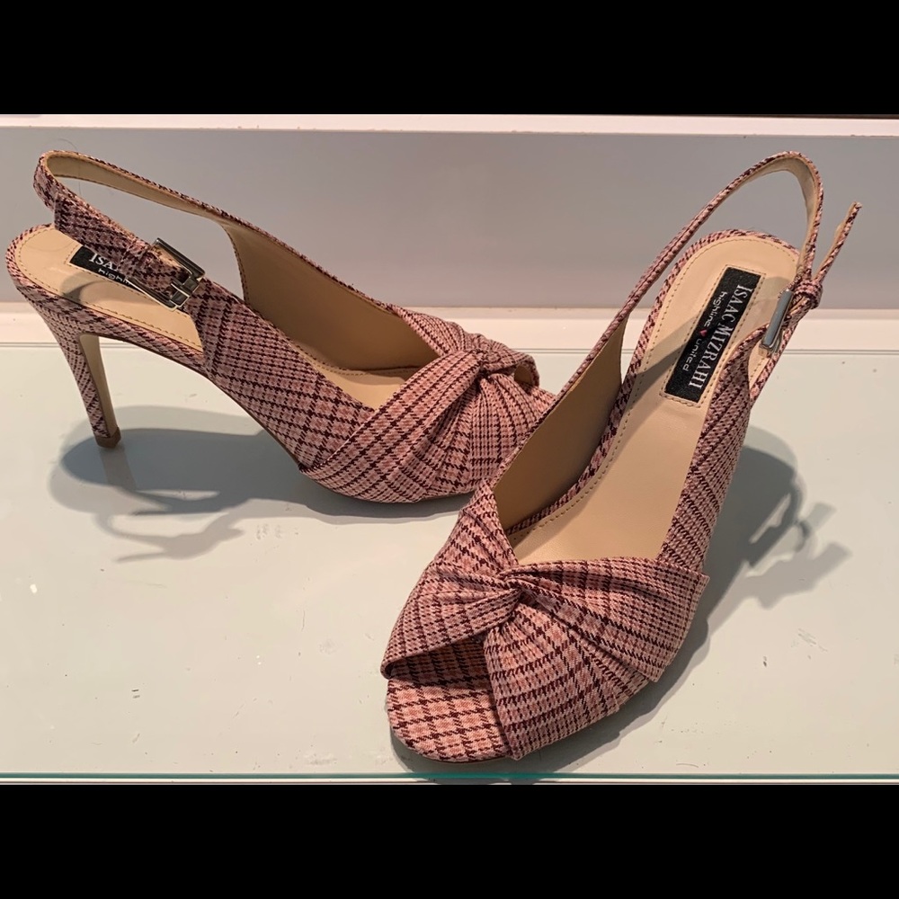 Issac Mizrahi Love Plaid Peep Toe Slingback Heel